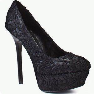 Size 9 Black Lace Platform Spiked 5.5" Heel Pumps